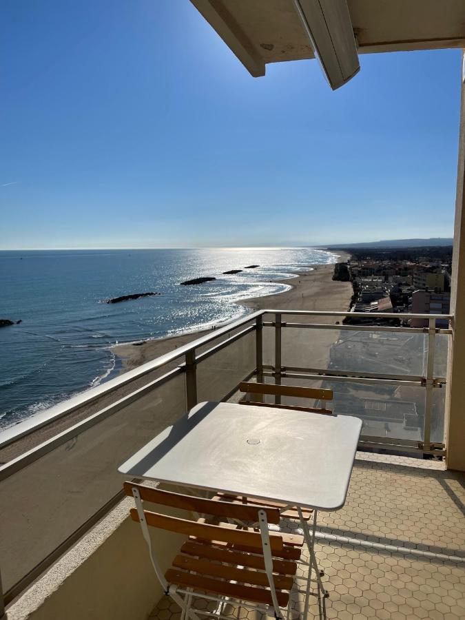 Sur Le Sable, Face A La Mer La Petite Tour Valras-Plage Luaran gambar